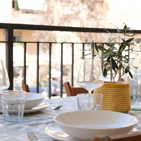 Appartement Bonelli 67 *