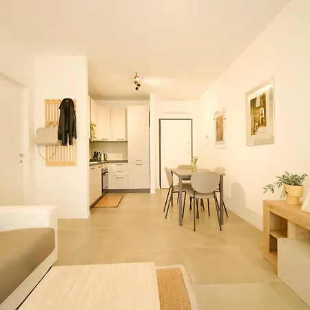Apartmán Bonelli 67 *